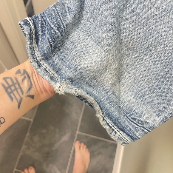 Rock Revival Distressed Denim Jeans - Picture 4 of 12